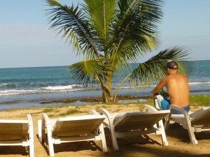 Enjoying the surf at Paki's Place