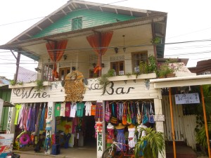 An example of some of the cool buildings in Bocas Town
